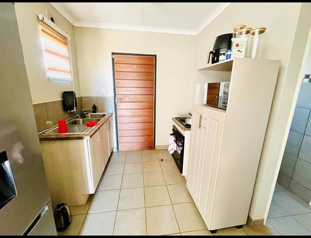 3 BEDROOM PROPERTY TO RENT IN PROTEA GLEN